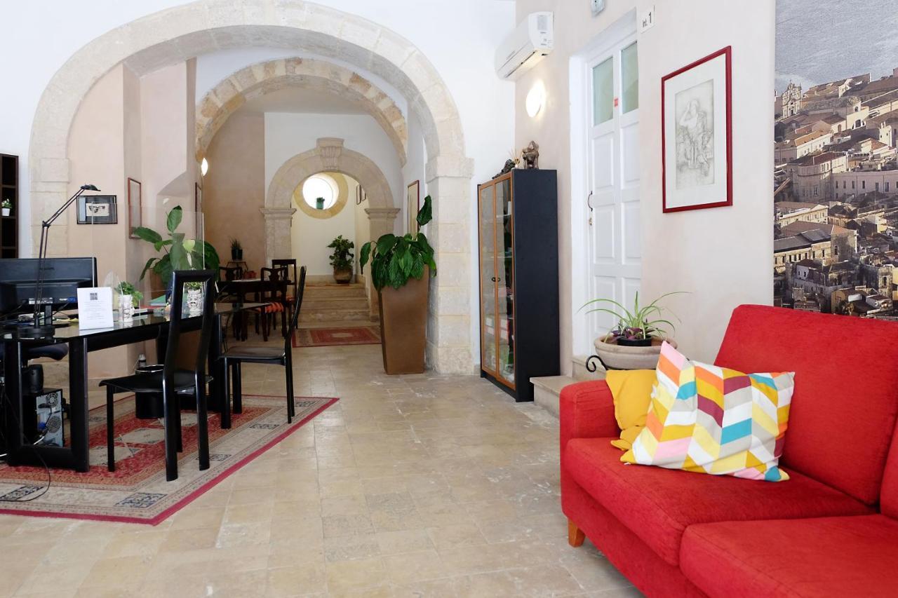 Nuova Mastrarua Rooms Syracuse Exterior photo